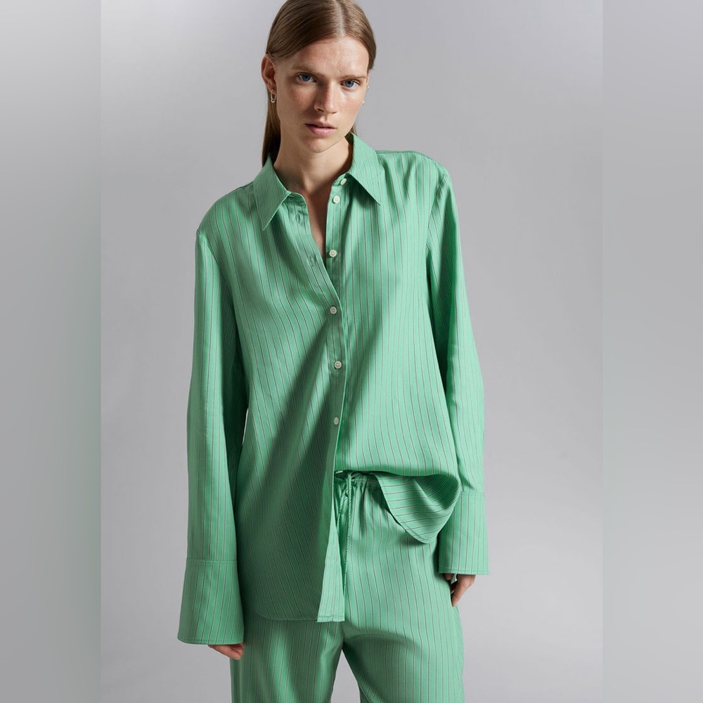 & OTHER STORIES Regular-Fit Long Sleeve Button Down Shirt Green Striped Size S